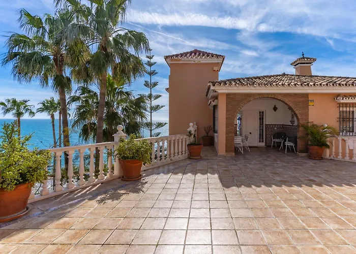 Sunrise Вилла Бенальмадена